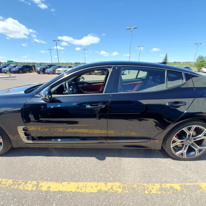 2019 Kia Stinger GT - Image 10 of 11