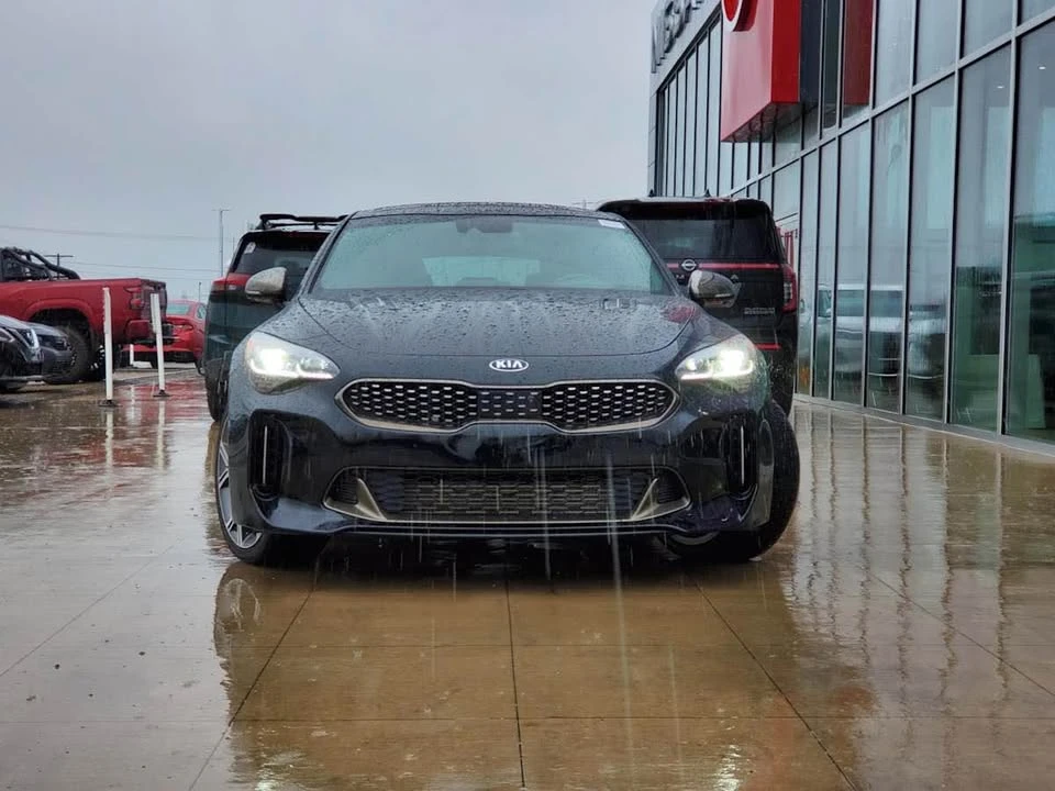 2019 Kia Stinger GT - Image 2 of 8