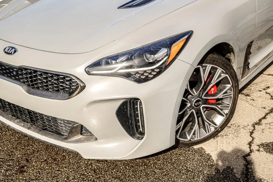 2019 Kia Stinger GT - Image 4 of 20
