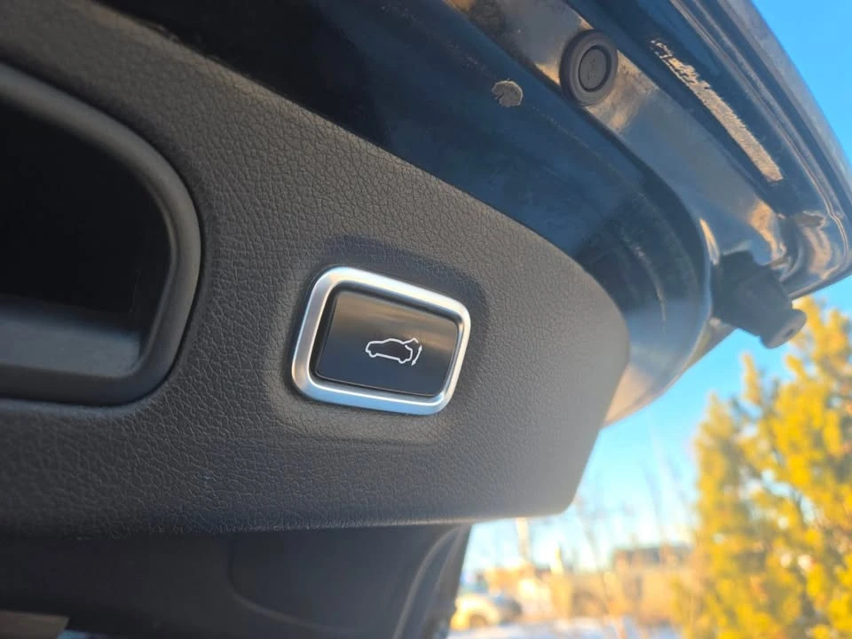 2019 Kia Stinger GT - Image 8 of 20
