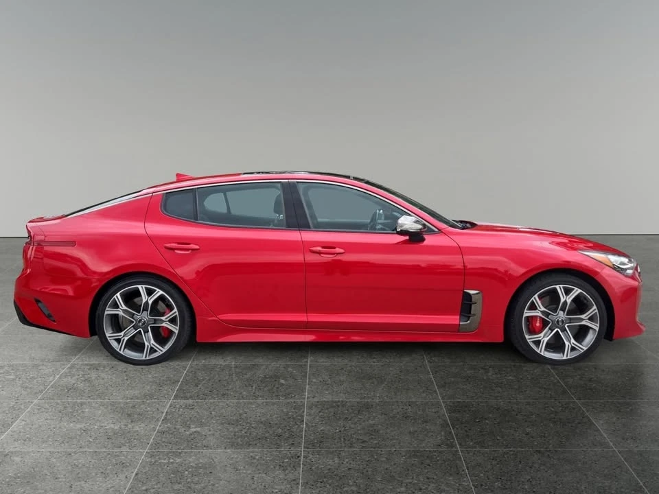 2019 Kia Stinger GT - Image 4 of 15