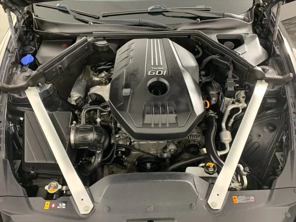 2019 Kia Stinger GT - Image 10 of 12