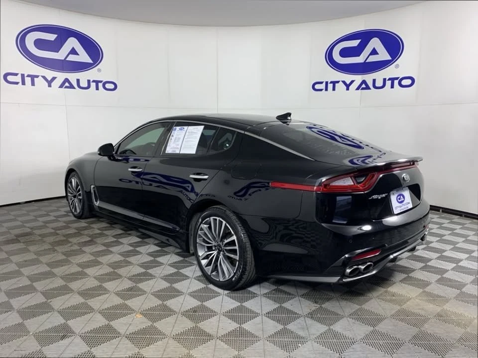 2019 Kia Stinger GT - Image 5 of 12