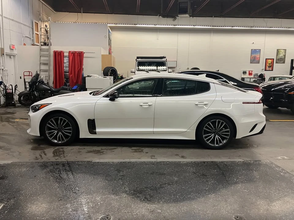 2019 Kia Stinger GT - Image 3 of 15