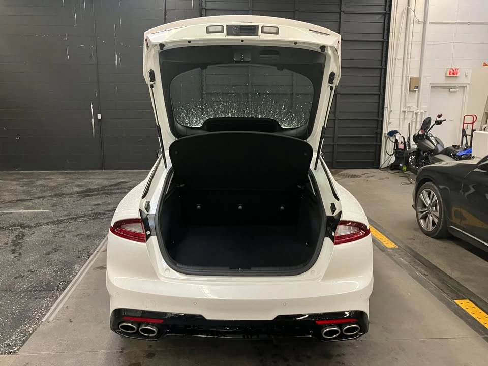 2019 Kia Stinger GT - Image 6 of 15
