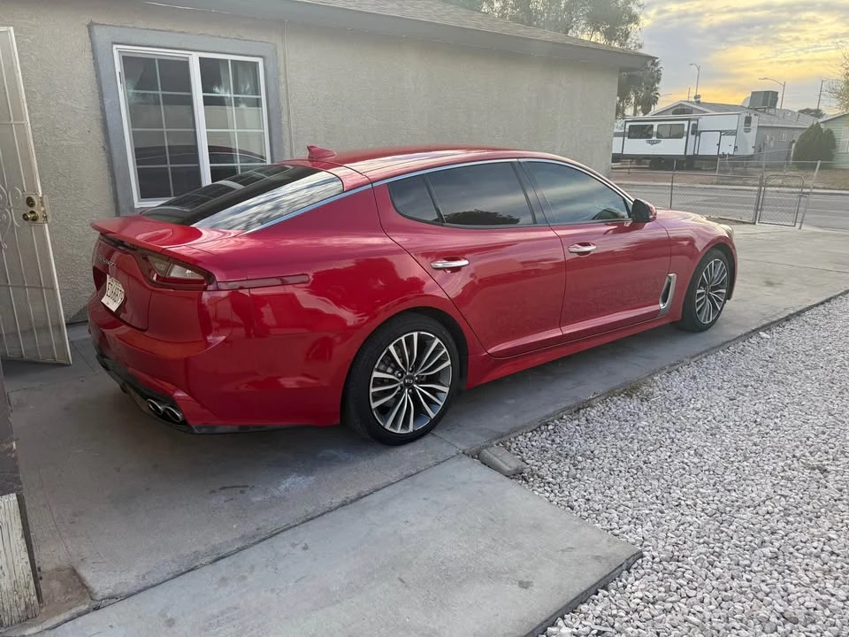 2019 Kia Stinger - Image 5 of 14