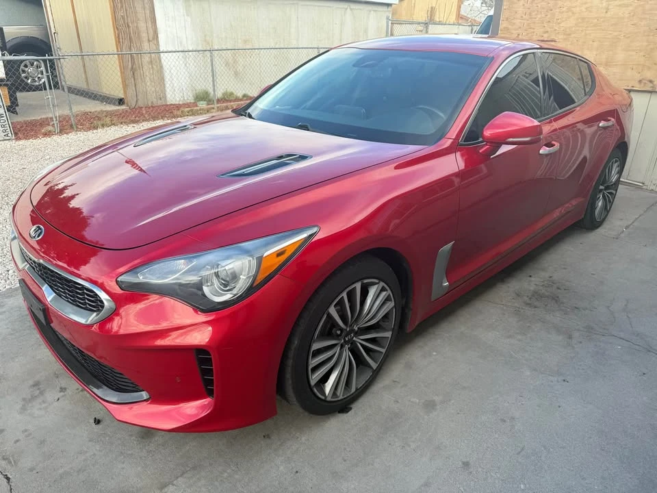 2019 Kia Stinger - Image 4 of 14