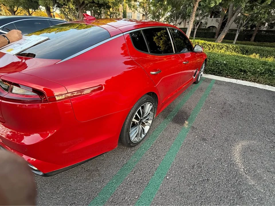 2019 Kia Stinger - Image 14 of 14