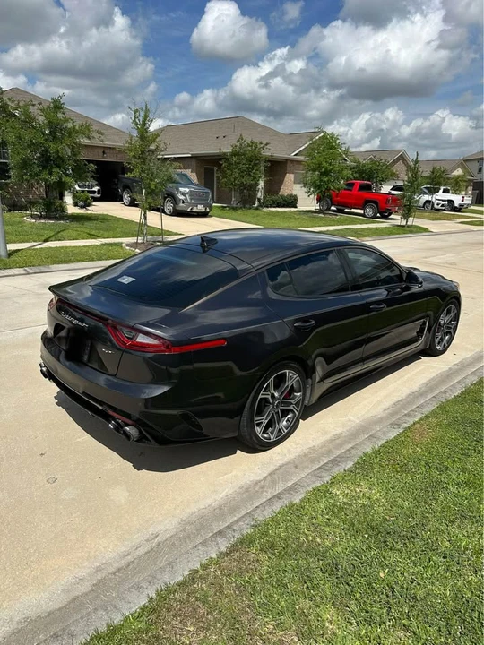 2019 Kia Stinger - Image 2 of 6