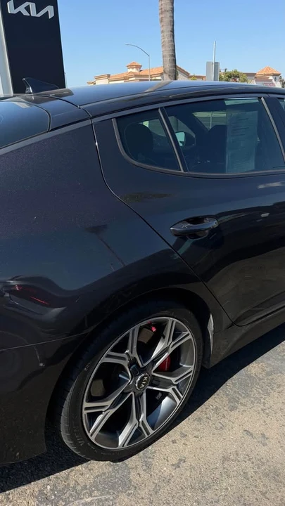 2019 Kia Stinger GT - Image 4 of 9