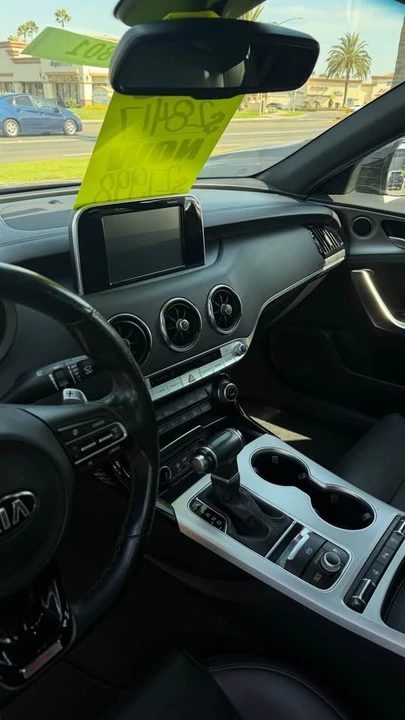 2019 Kia Stinger GT - Image 7 of 9