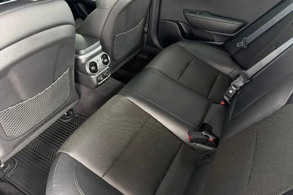 2019 Kia Stinger GT - Image 14 of 20