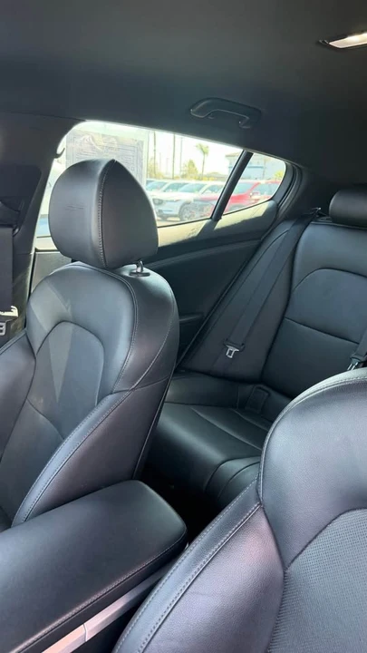 2019 Kia Stinger GT - Image 9 of 9