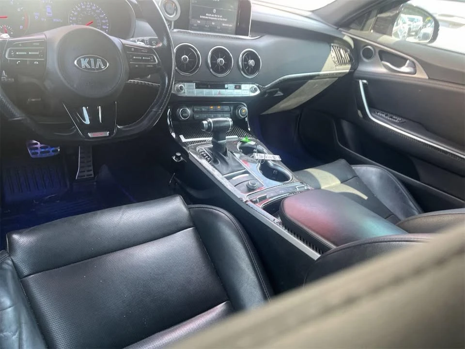 2019 Kia Stinger GT - Image 5 of 6