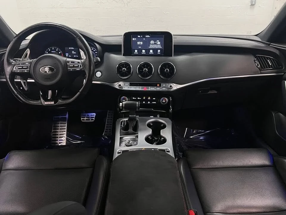 2019 Kia Stinger GT - Image 12 of 20