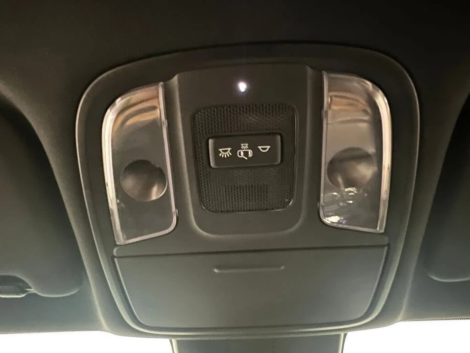 2019 Kia Stinger GT - Image 19 of 20