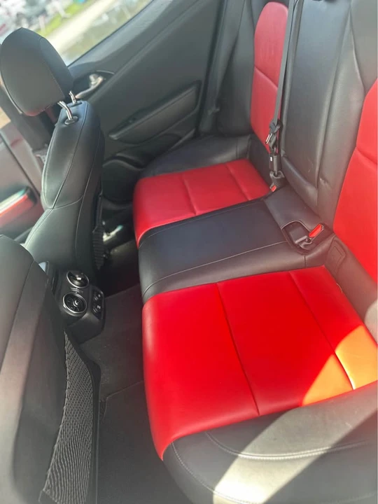 2019 Kia Stinger GT - Image 7 of 13