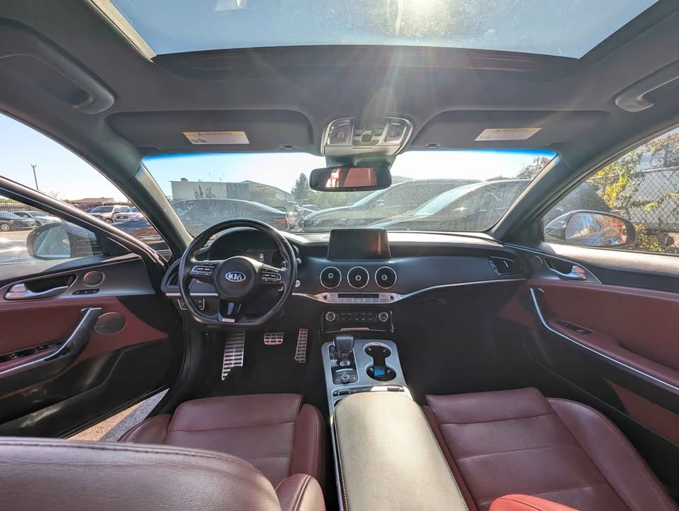 2019 Kia Stinger GT - Image 6 of 9