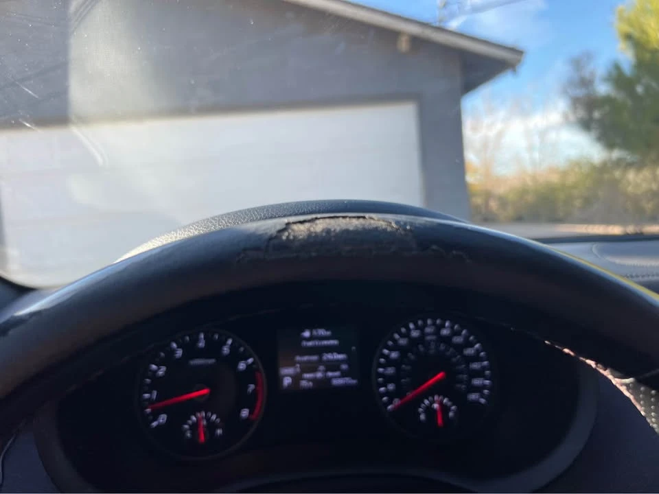 2019 Kia Stinger GT - Image 10 of 12