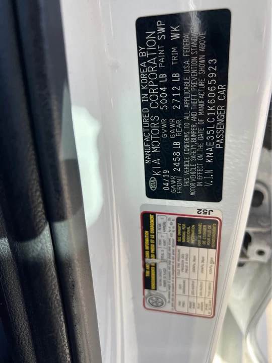 2019 Kia Stinger GT - Image 9 of 12
