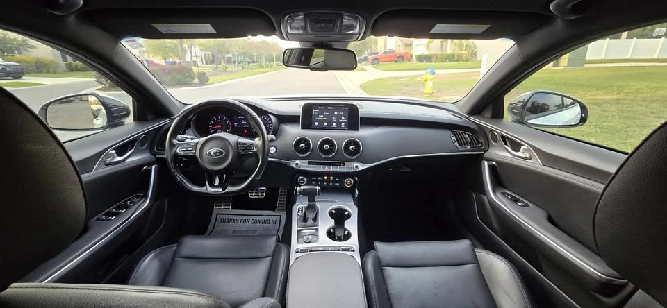 2019 Kia Stinger GT - Image 11 of 18