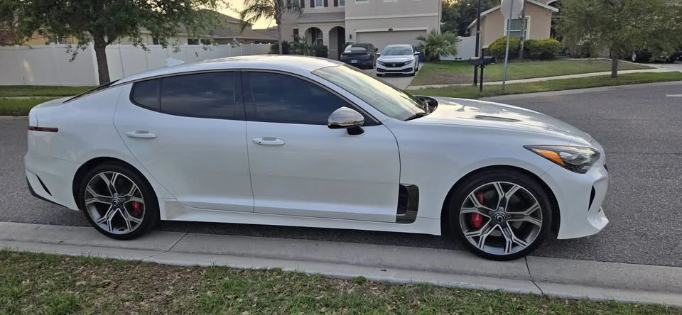 2019 Kia Stinger GT - Image 5 of 18