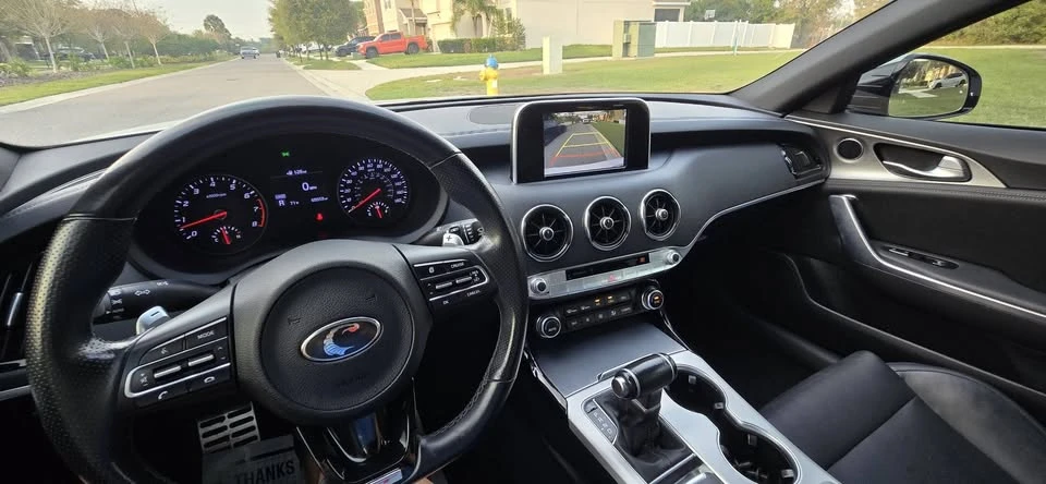 2019 Kia Stinger GT - Image 12 of 18