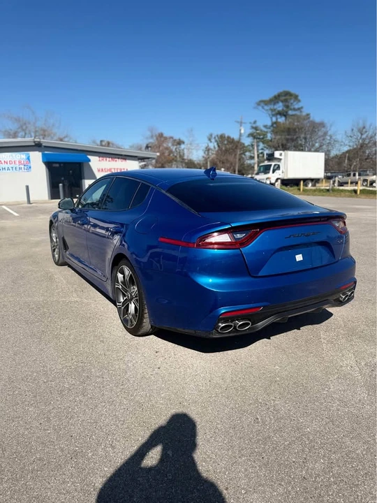 2019 Kia Stinger GT - Image 5 of 13