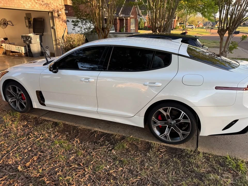 2019 Kia Stinger GT - Image 4 of 12