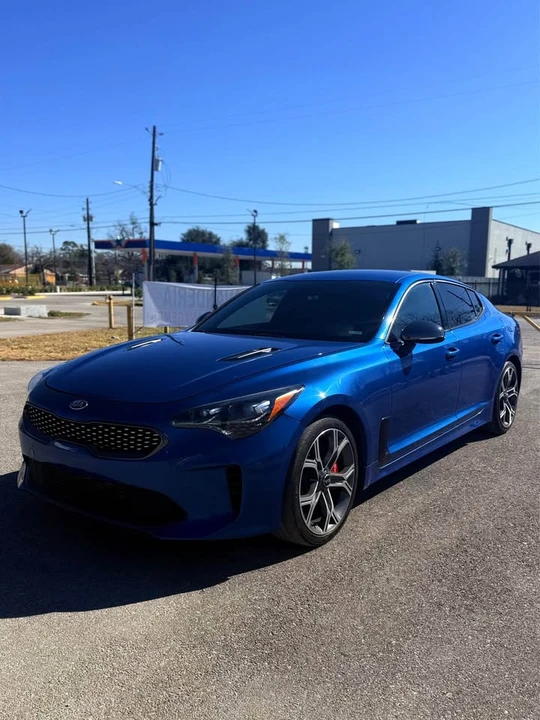 2019 Kia Stinger GT - Image 2 of 13