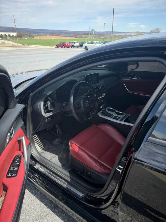 2019 Kia Stinger GT - Image 5 of 9