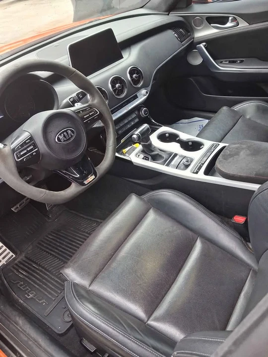 2019 Kia Stinger GT - Image 6 of 8