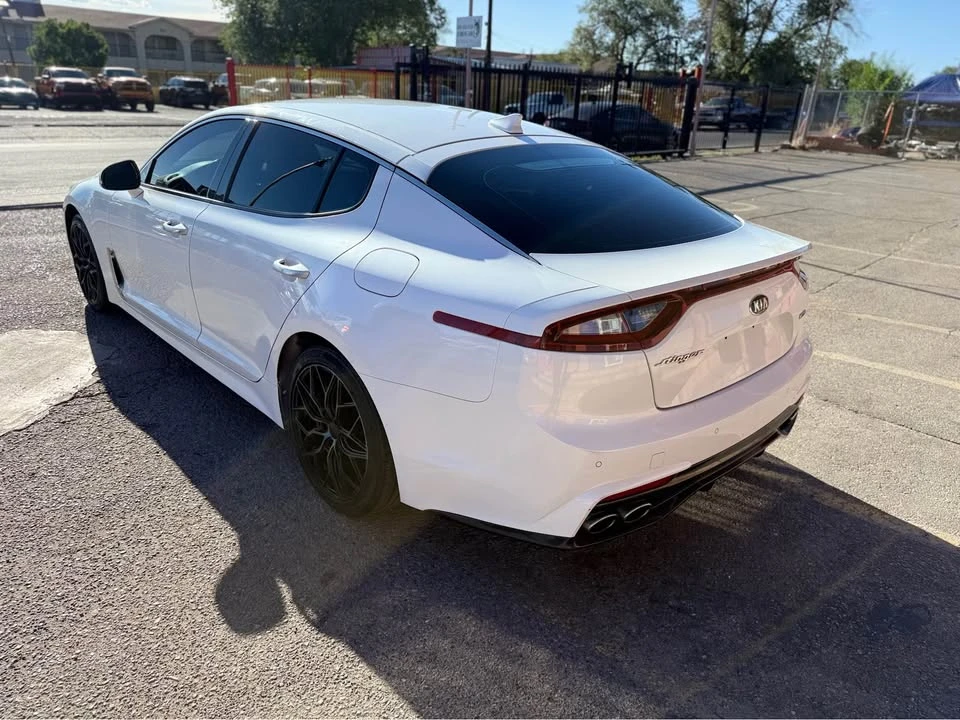 2019 Kia Stinger GT - Image 5 of 13