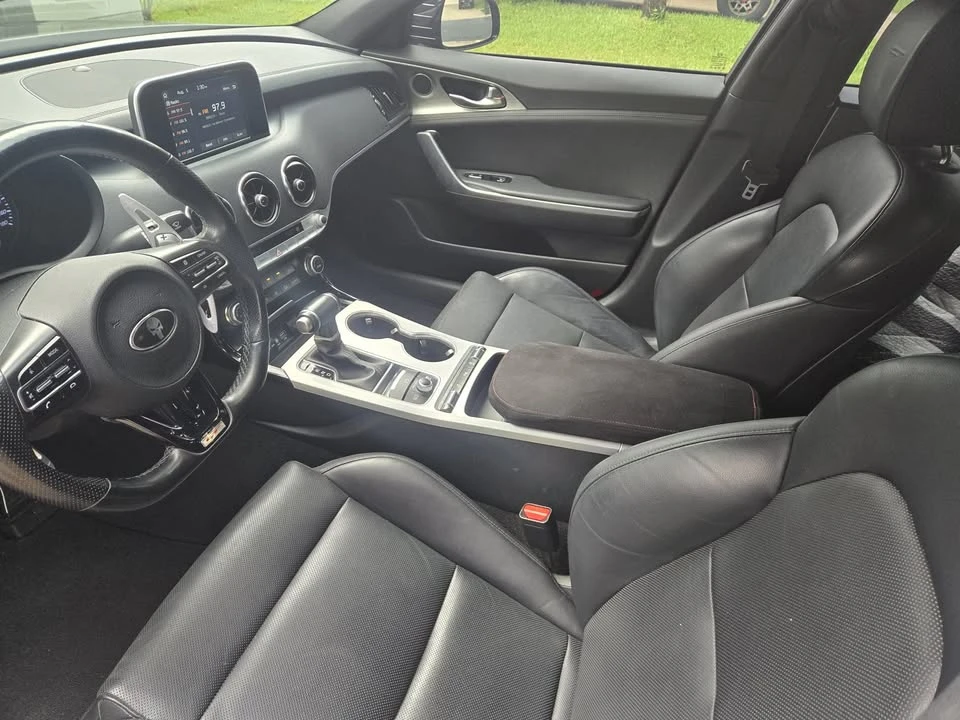 2019 Kia Stinger GT - Image 11 of 20