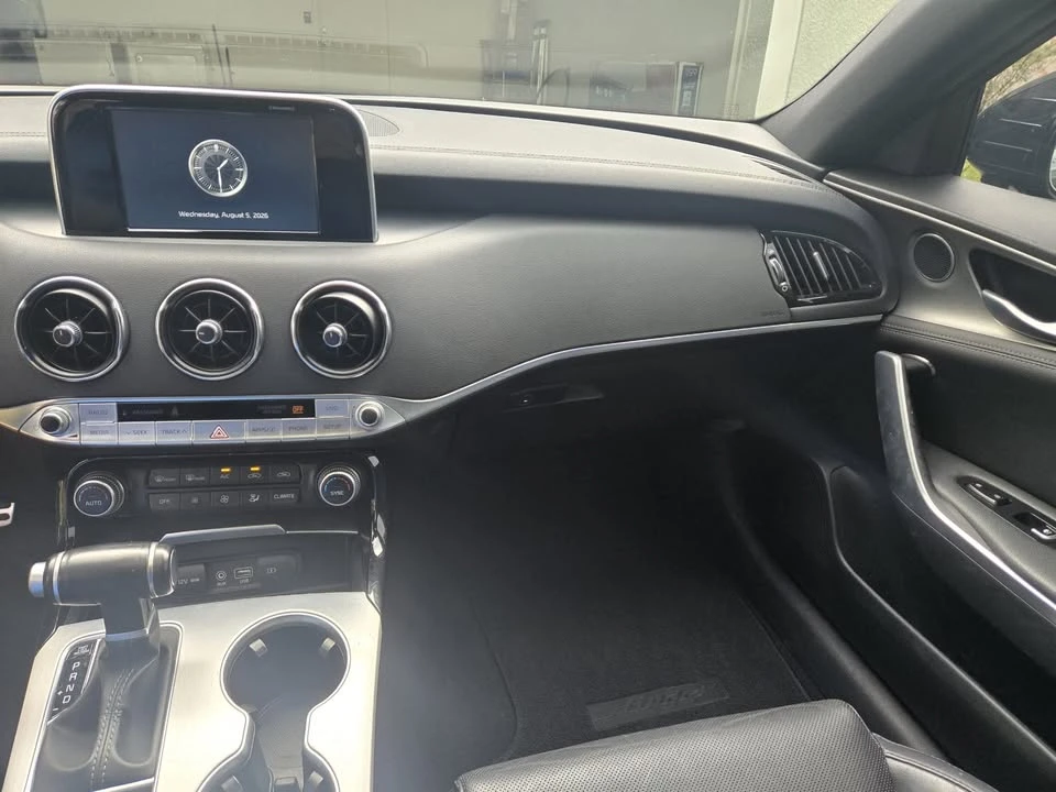2019 Kia Stinger GT - Image 14 of 20