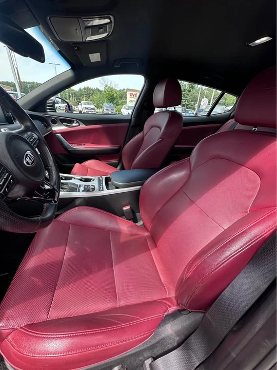 2019 Kia Stinger GT - Image 6 of 8