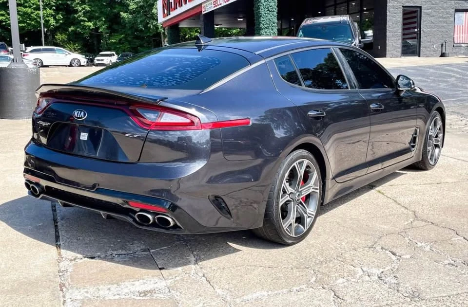 2019 Kia Stinger GT - Image 4 of 9