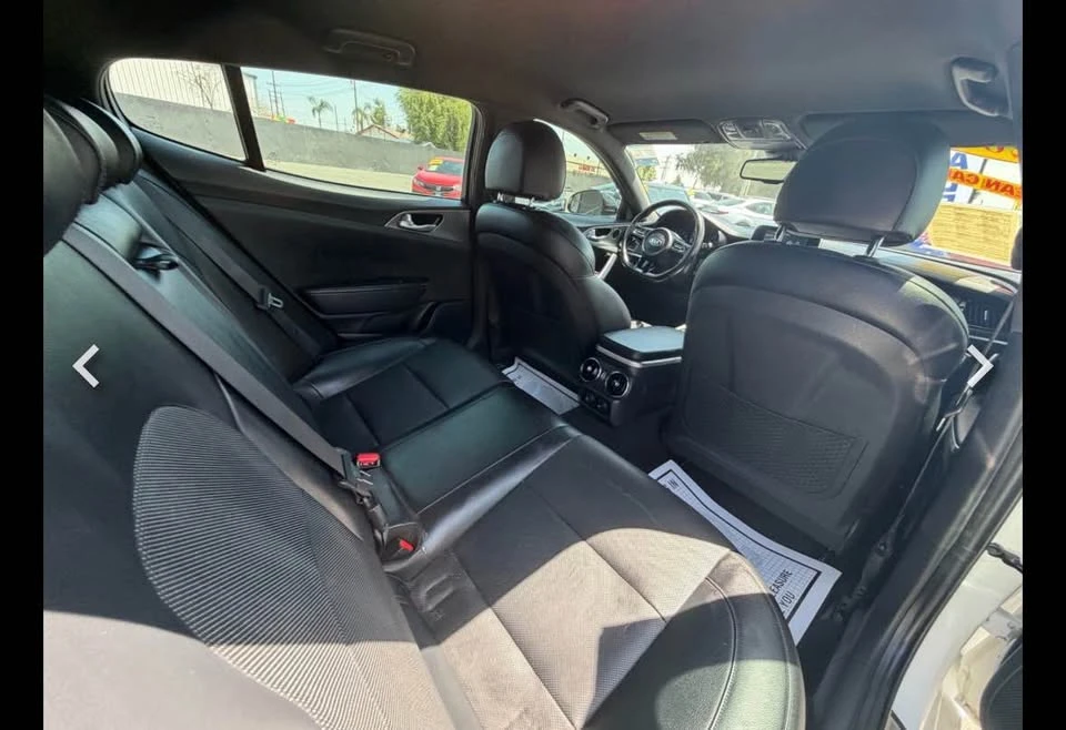 2019 Kia Stinger GT - Image 8 of 11