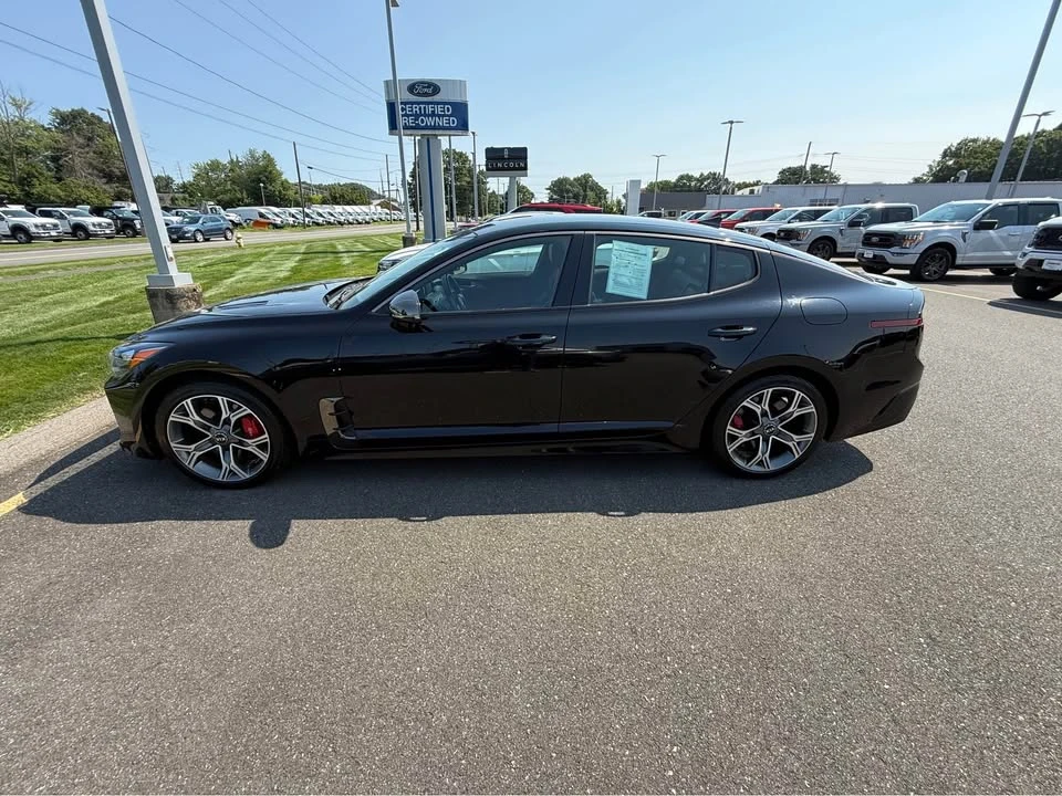 2019 Kia Stinger GT - Image 8 of 8