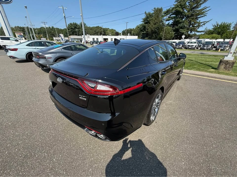 2019 Kia Stinger GT - Image 5 of 8