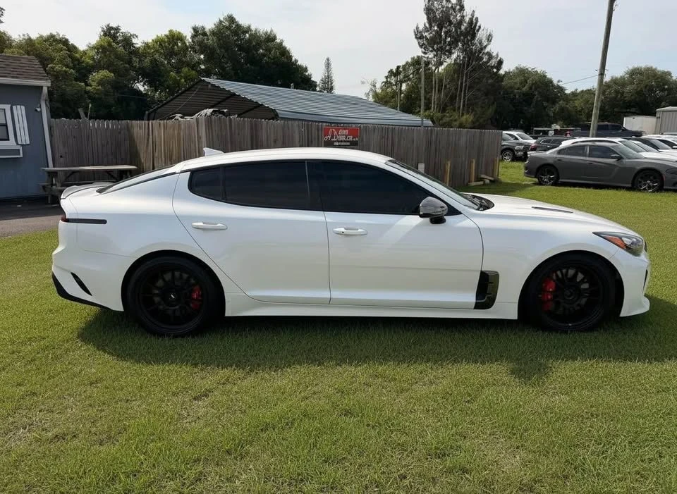 2019 Kia Stinger GT - Image 4 of 20