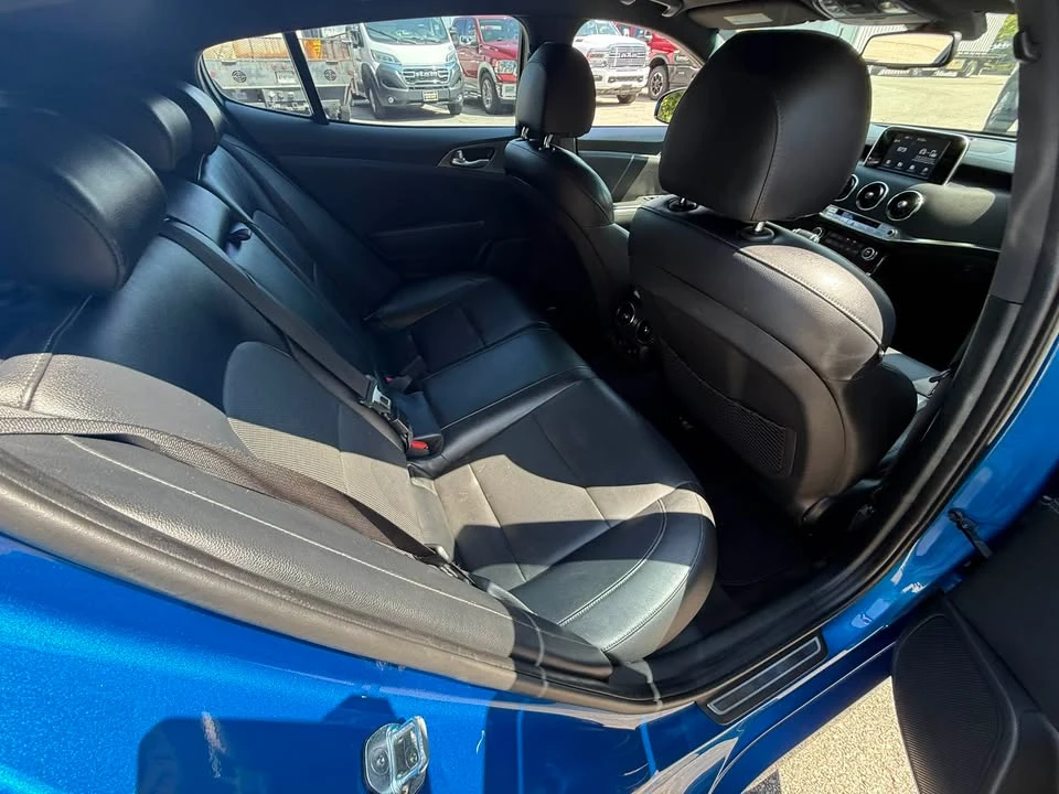 2019 Kia Stinger GT - Image 13 of 14