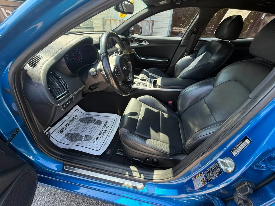 2019 Kia Stinger GT - Image 9 of 14