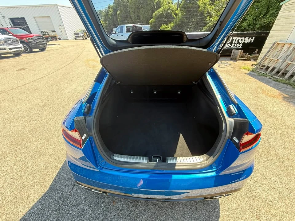 2019 Kia Stinger GT - Image 12 of 14