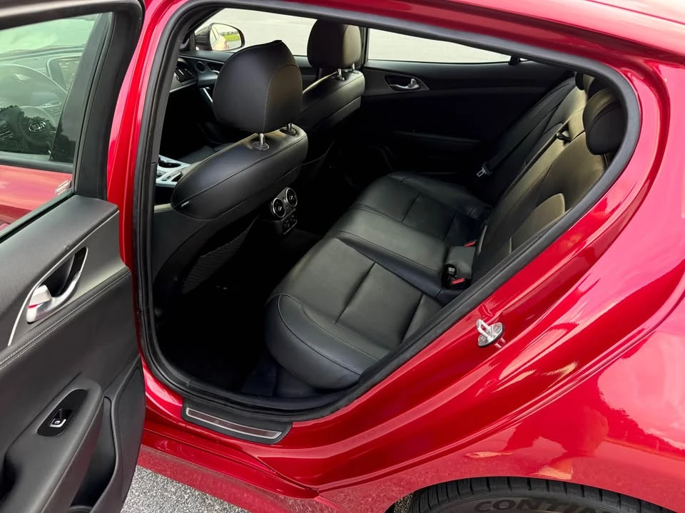 2019 Kia Stinger GT - Image 7 of 9