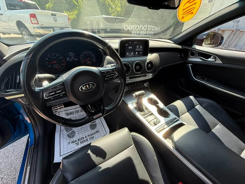 2019 Kia Stinger GT - Image 10 of 14