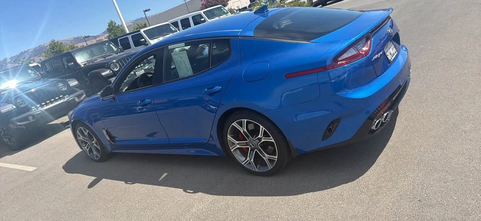 2019 Kia Stinger GT - Image 6 of 12