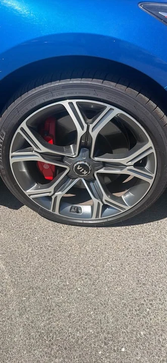 2019 Kia Stinger GT - Image 3 of 12
