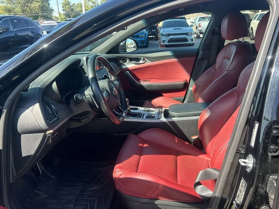 2019 Kia Stinger GT - Image 11 of 20