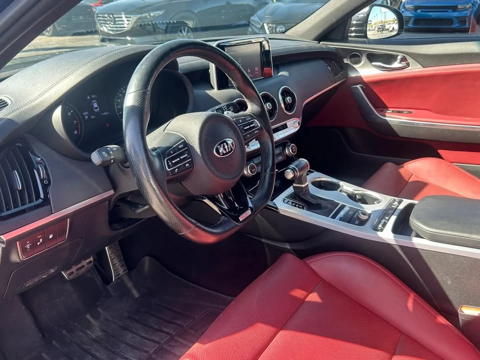 2019 Kia Stinger GT - Image 12 of 20